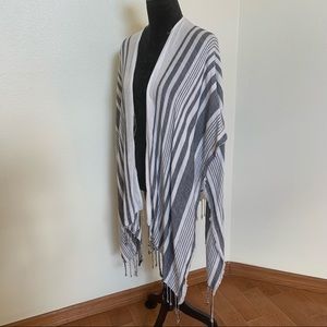 American Eagle aerie Boho Shawl One Size